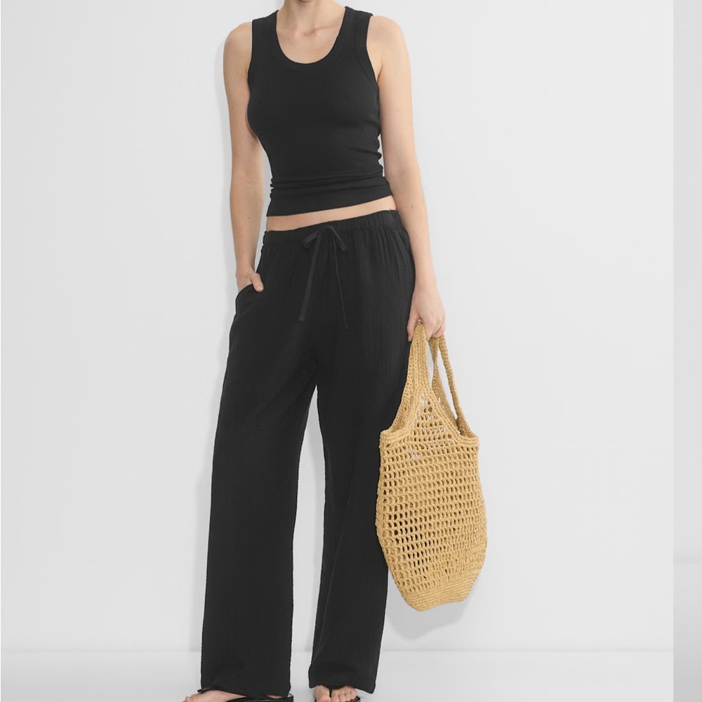 Aritzia Black Sail Pants Small NWT